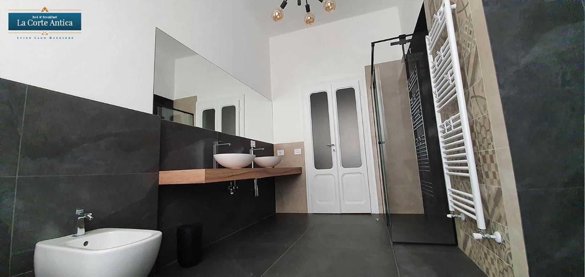 B&B La Corte Antica - Luino Lago Maggiore Εξωτερικό φωτογραφία